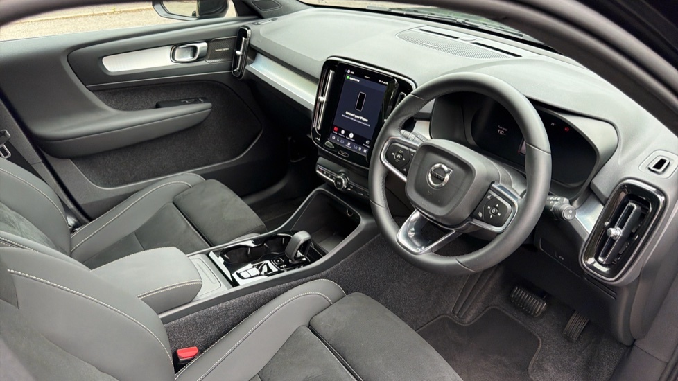Volvo XC40 Plus, B4 Mild Hybrid, Dark Grey #4