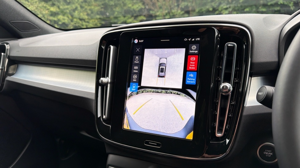 Volvo XC40 Plus, B4 Mild Hybrid, Dark Grey #17