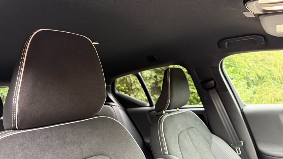 Volvo XC40 Plus, B4 Mild Hybrid, Dark Grey #29