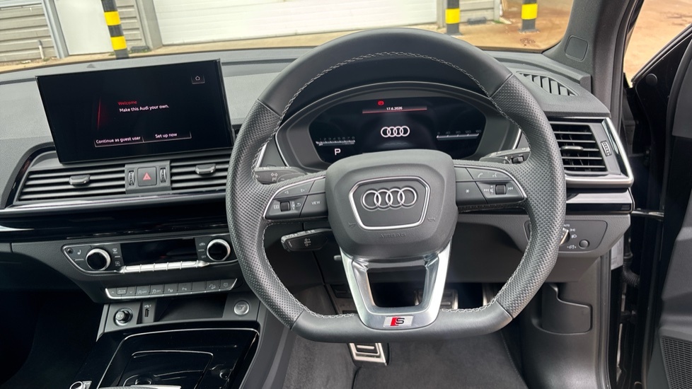Audi Q5 Black Edition NU24JZJ Black #5
