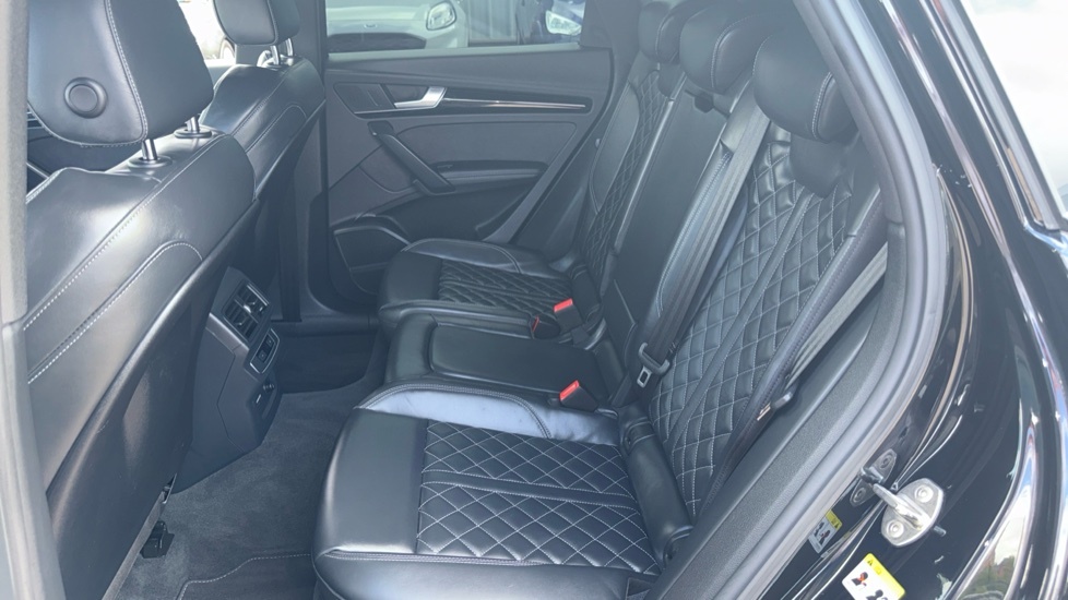 Audi Q5 40 Tdi Quattro Black Edition S Tronic White #16