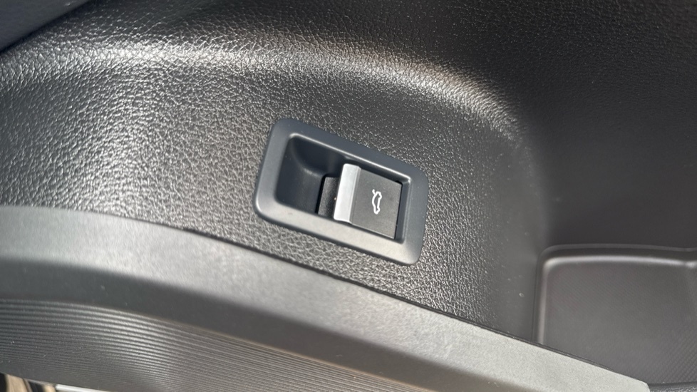 Audi Q5 40 Tdi Quattro Black Edition S Tronic White #21