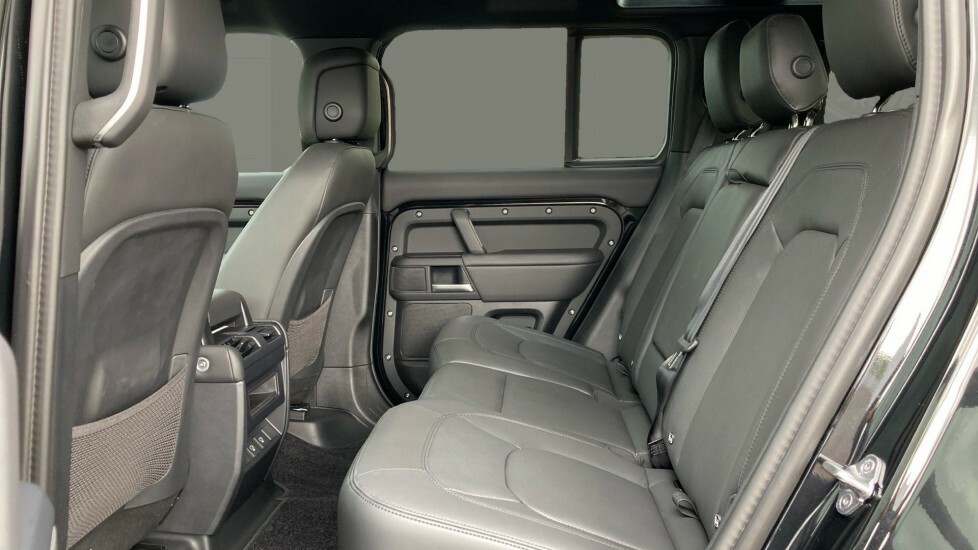 Land Rover Defender 110 X-dynamic Hse YK75AUJ Black #4