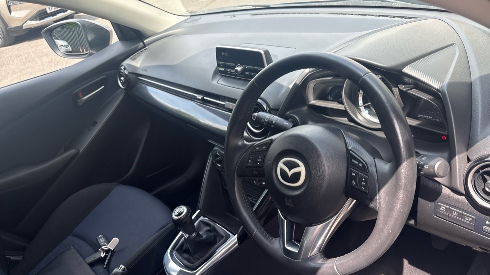 Mazda 2 1.5 75 Se White #11