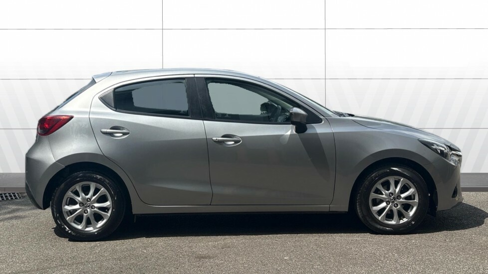 Mazda 2 1.5 75 Se White #5