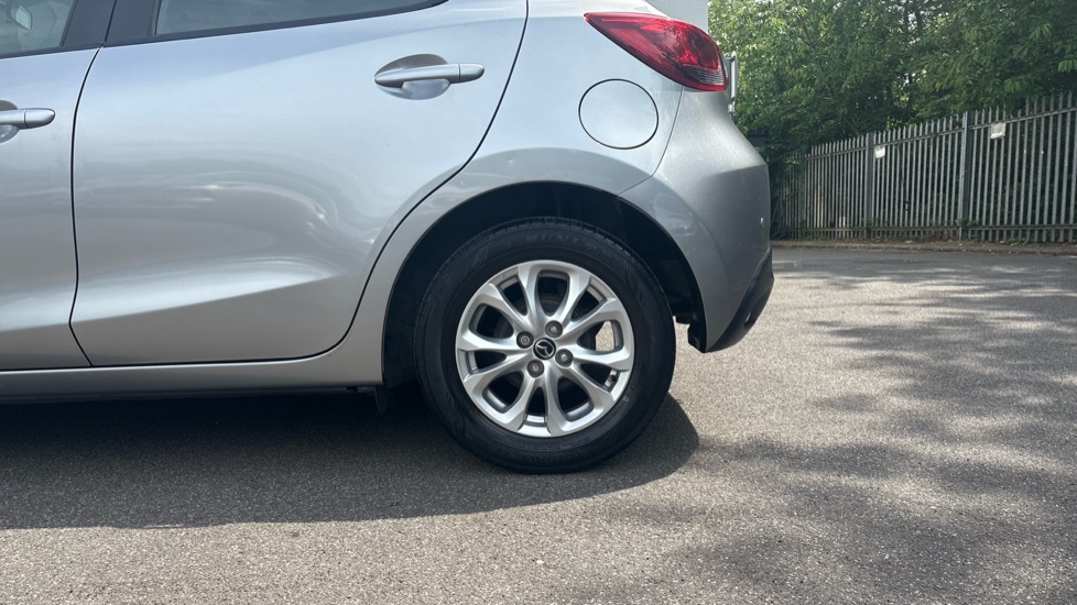 Mazda 2 1.5 75 Se White #7