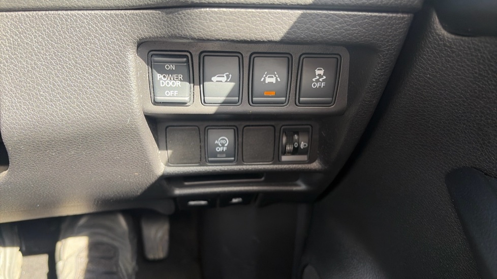 Nissan X-Trail   #26