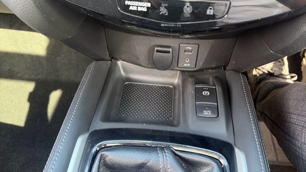 Nissan X-Trail   #33