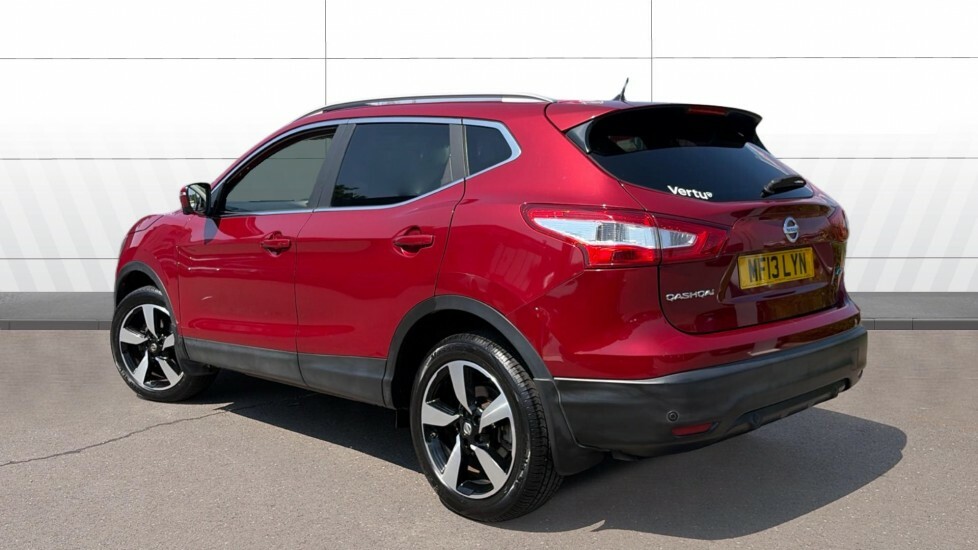Nissan Qashqai N-connecta Red #2