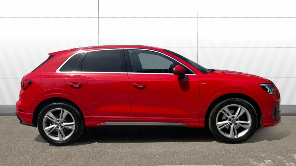 Audi Q3 S Line DS20KTD Red #5