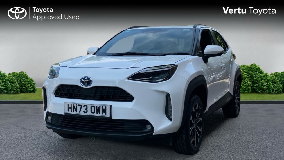 Toyota Yaris Cross Design HN73OWM White #3