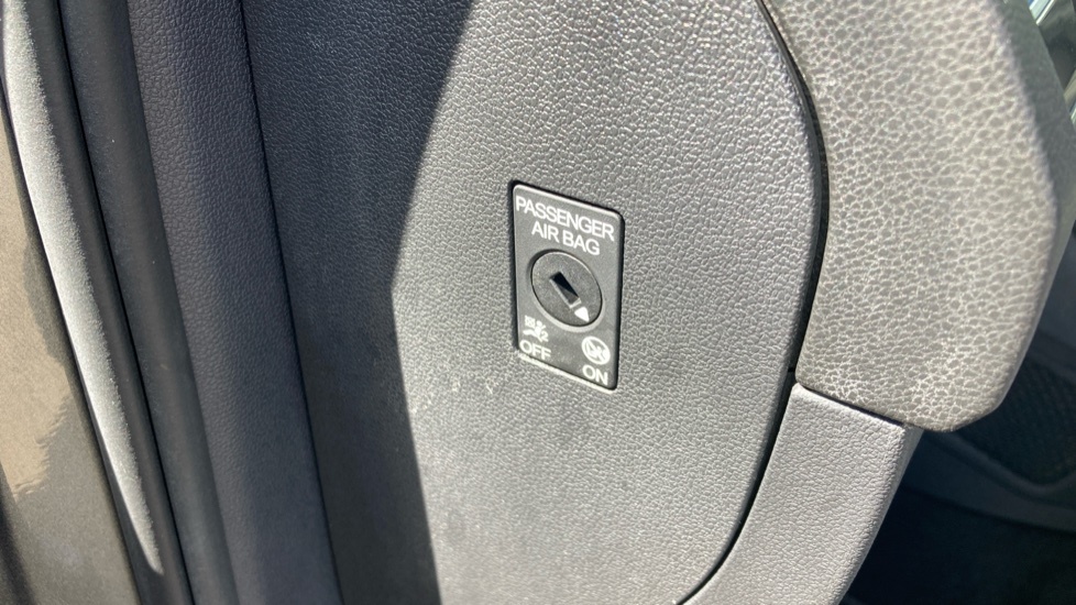 Volkswagen Tiguan Allspace R-line Tech Grey #33