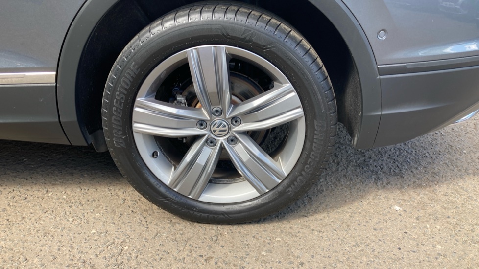 Volkswagen Tiguan Allspace R-line Tech Grey #23