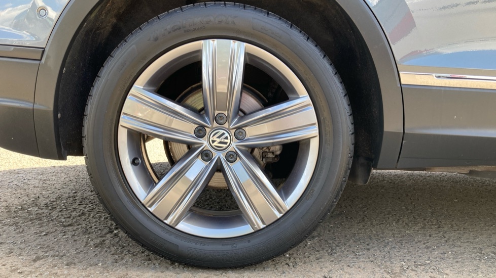 Volkswagen Tiguan Allspace R-line Tech Grey #7