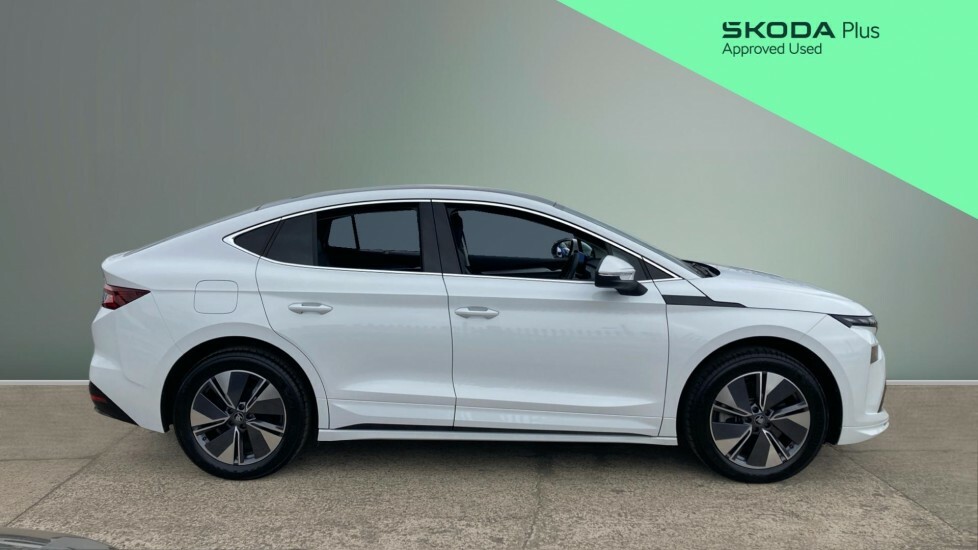 Skoda ENYAQ Edition White #4
