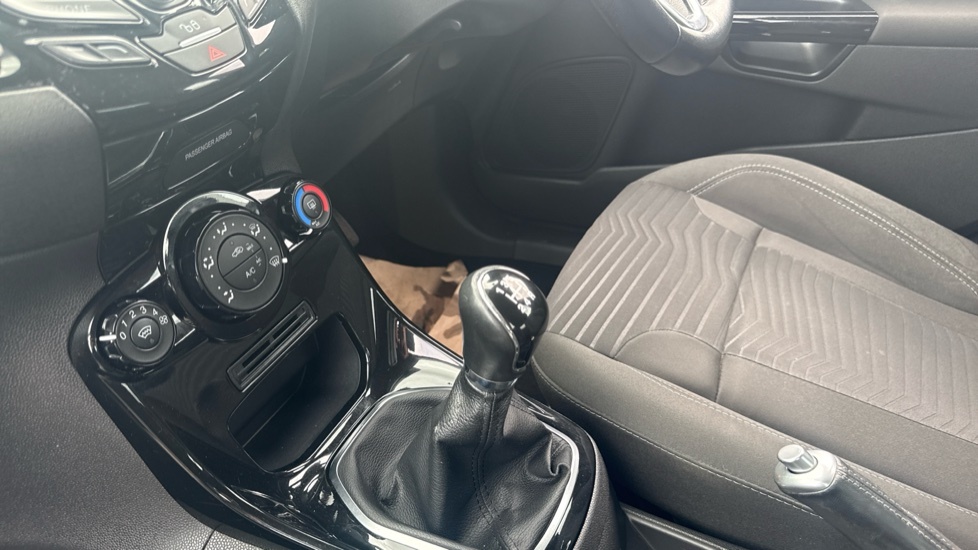 Ford Fiesta 1.0 Ecoboost 125 Titanium Blue #13