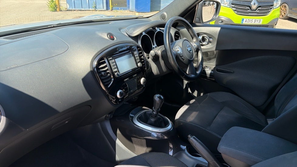 Nissan Juke 1.5L Tekna Dci 110 Bhp Grey #9