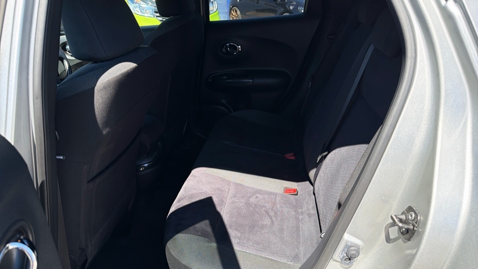 Nissan Juke 1.5L Tekna Dci 110 Bhp Grey #16