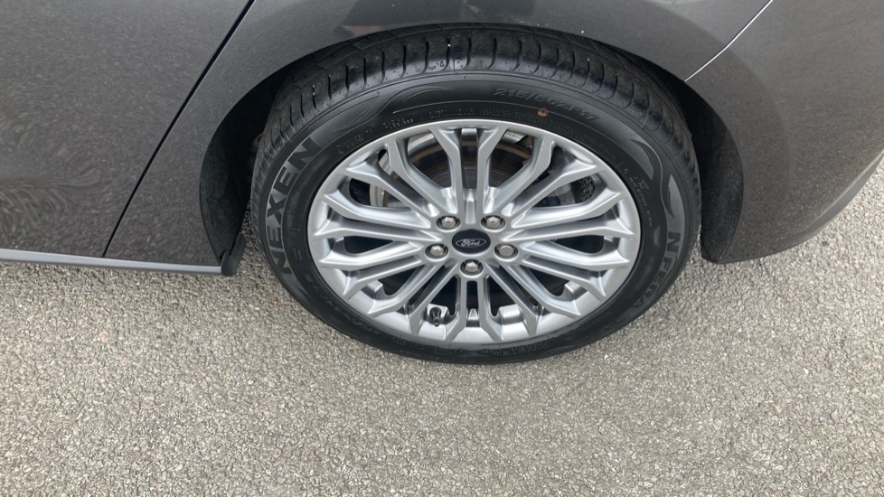 Ford Focus 1.0T Ecoboost Titanium X Euro 6 Ss #29
