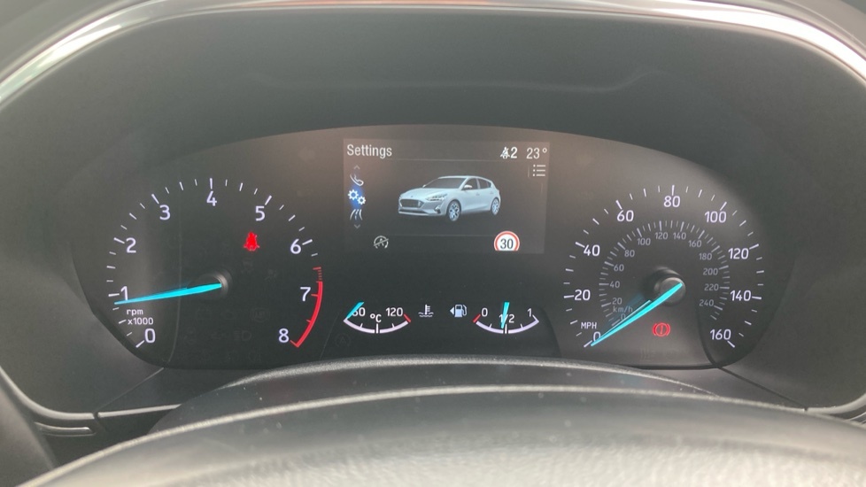 Ford Focus 1.0T Ecoboost Titanium X Euro 6 Ss #18