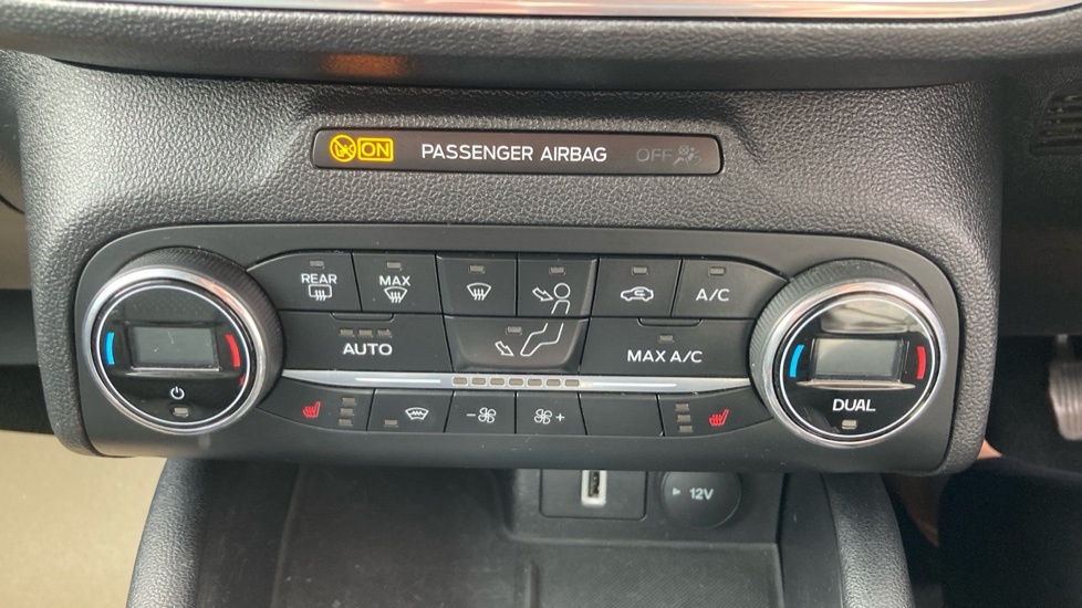 Ford Focus 1.0T Ecoboost Titanium X Euro 6 Ss #22