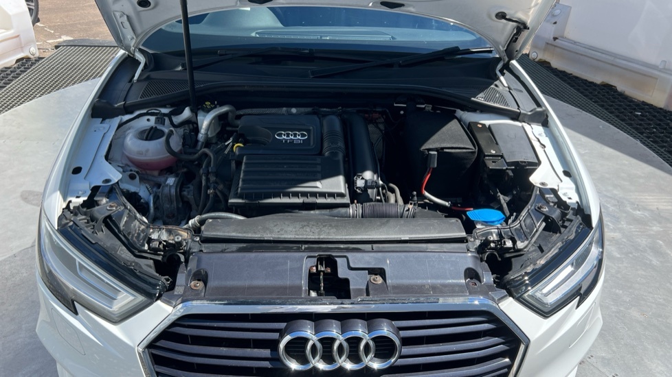 Audi A3 1.4 Tfsi Se Hatchback S Tronic White #8