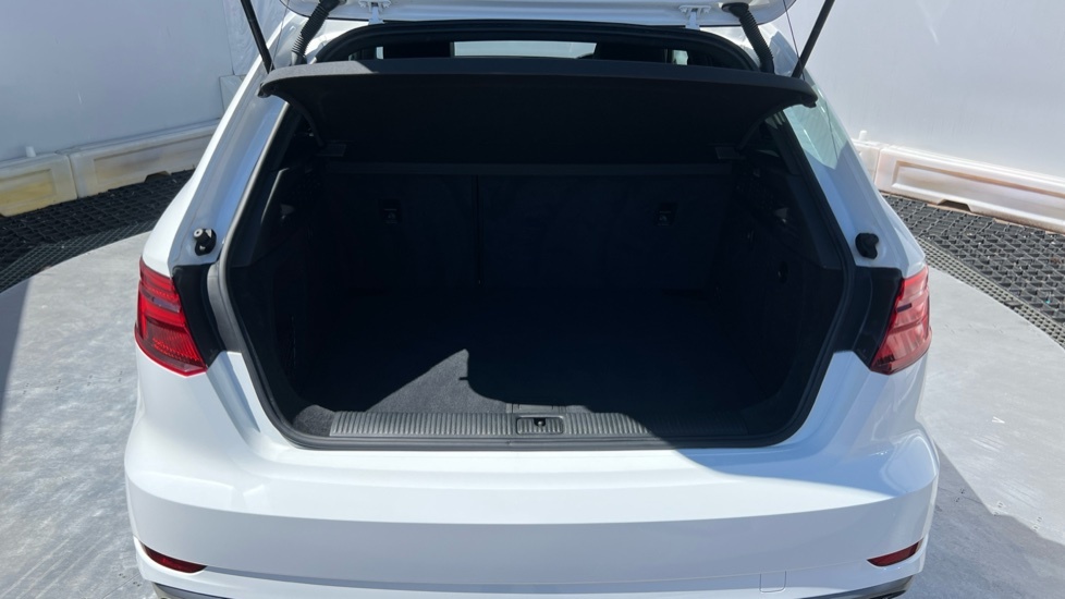 Audi A3 S Line White #4