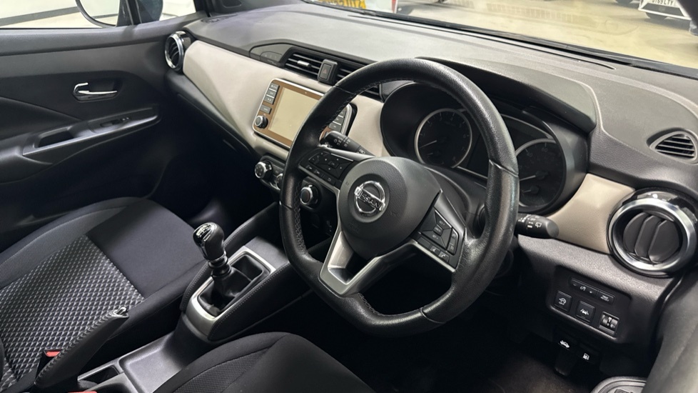 Nissan Micra Micra Acenta Ig-t White #11