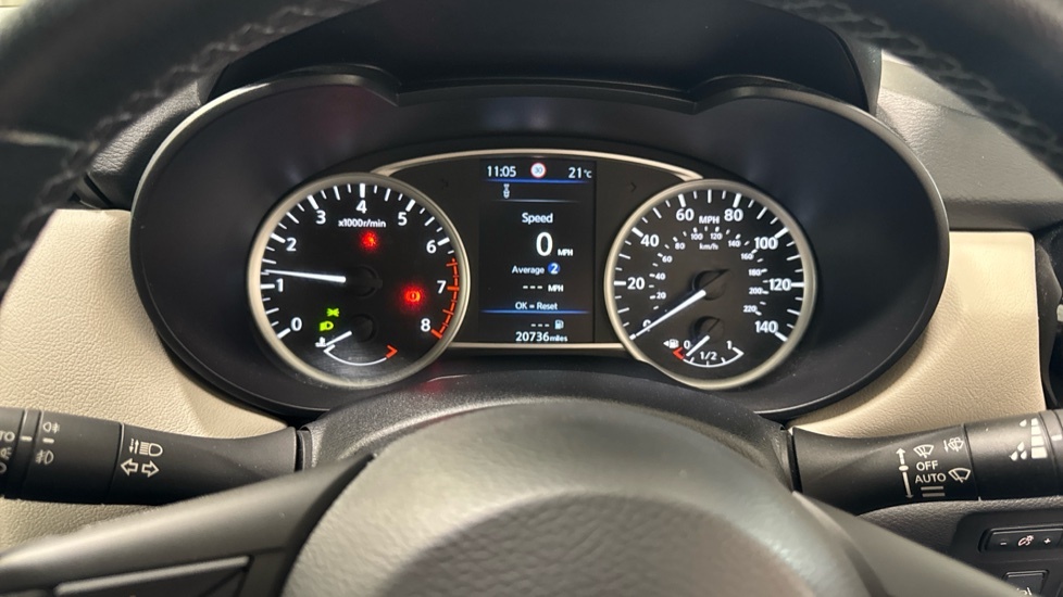 Nissan Micra Micra Acenta Ig-t White #18