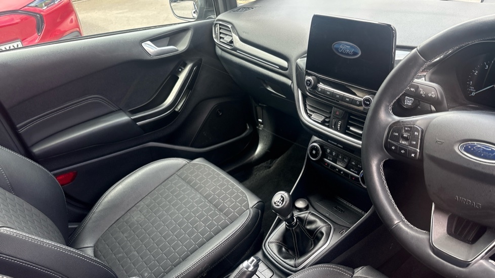 Ford Fiesta 1.0 Ecoboost 95 Trend Black #14