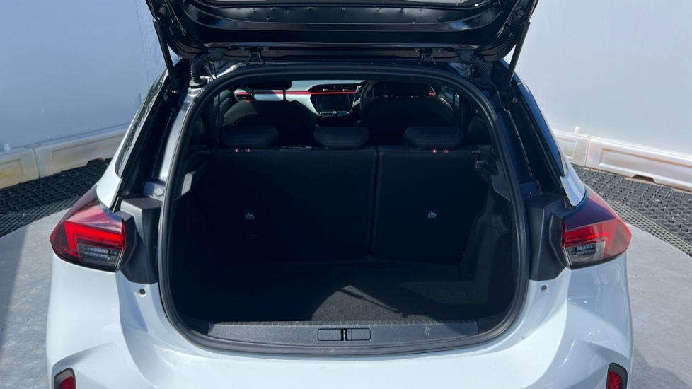 Vauxhall Corsa Gs White #4