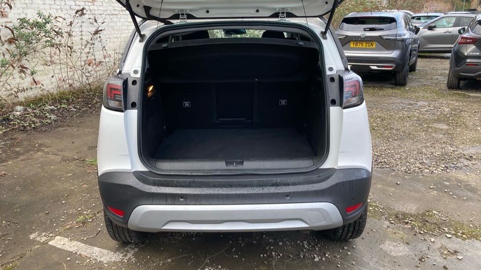Vauxhall Crossland Ultimate Nav White #4