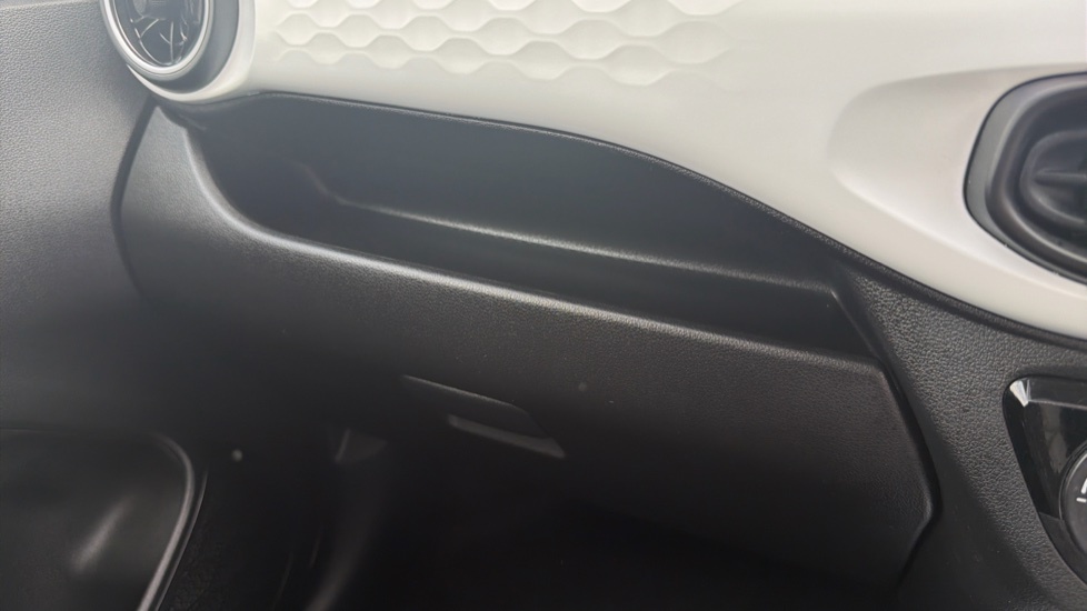 Hyundai I10 1.0 Advance White #31