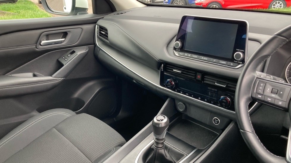 Nissan Qashqai Hatchback Blue #14