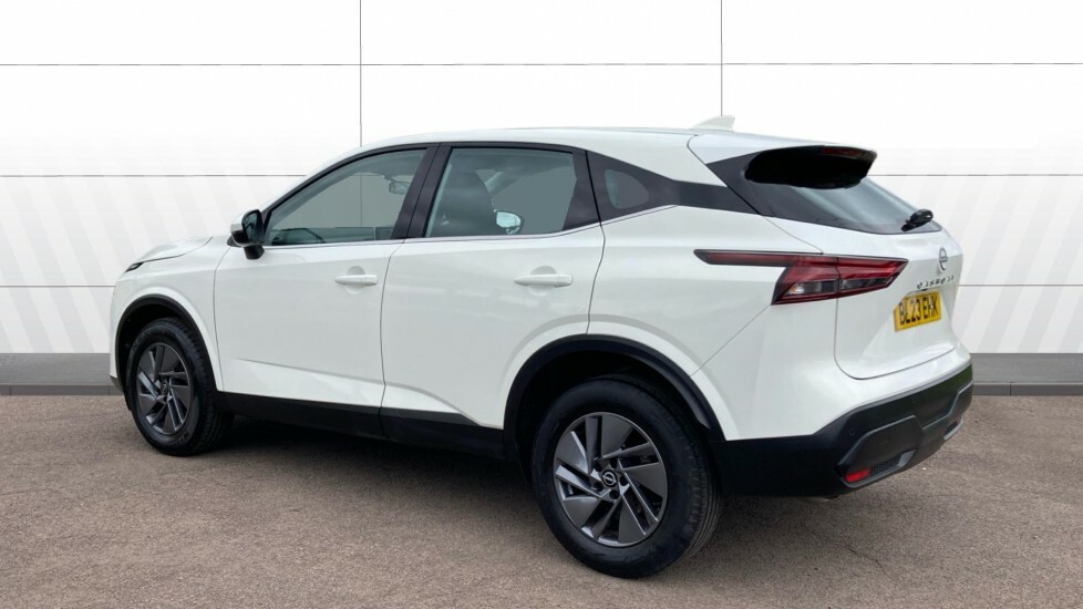 Nissan Qashqai Hatchback Blue #2