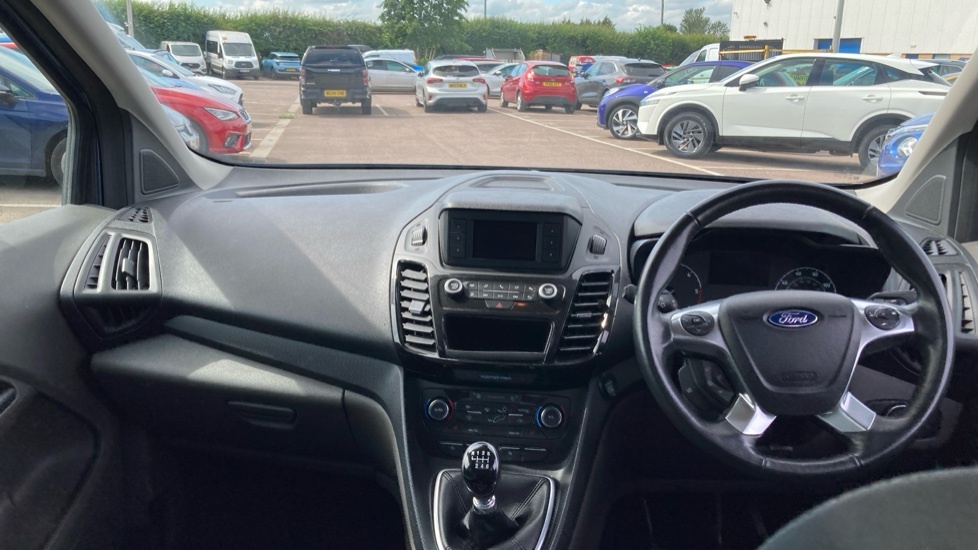 Ford Tourneo Connect 1.5 Ecoblue 120 Titanium Powershift Black #10