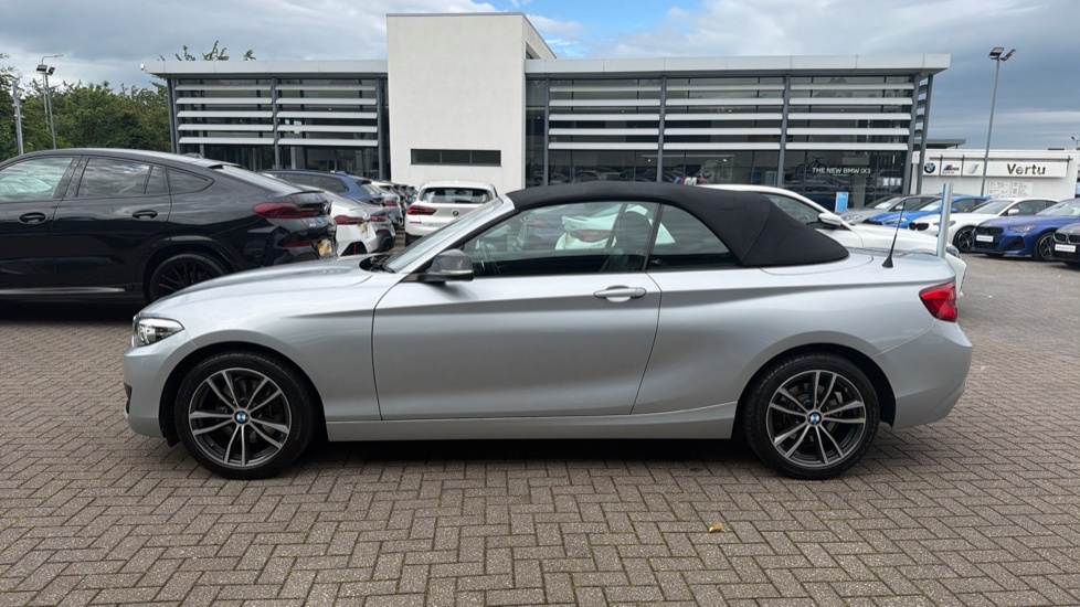 BMW 2 Series 220D Xdrive M Sport Black #52