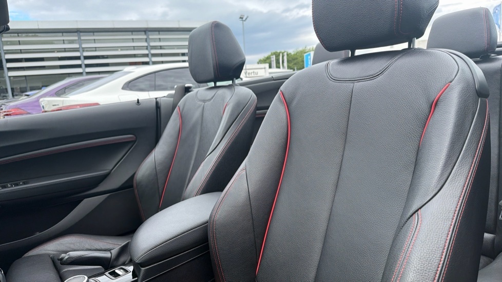 BMW 2 Series 220D Xdrive M Sport Black #33