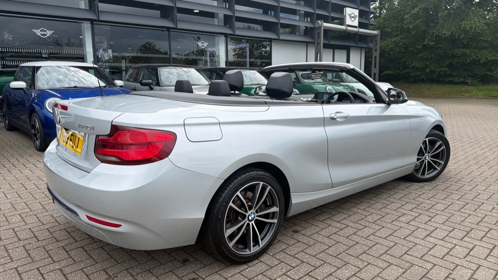 BMW 2 Series 220D Xdrive M Sport Black #41