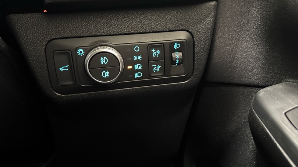 Ford Kuga 2.5 Fhev St-line X Edition Cvt- With Panoramic Blue #32