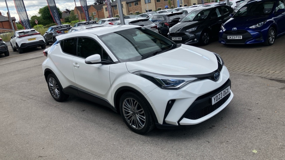 Toyota C-Hr Design White #29