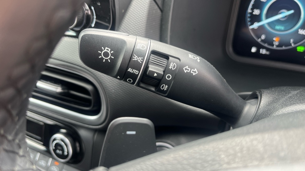 Hyundai Kona Premium Grey #30