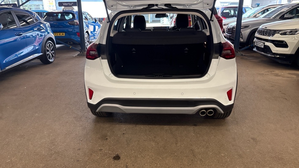Ford Focus 1.0T Ecoboost Mhev St-line X Hatchback Red #4