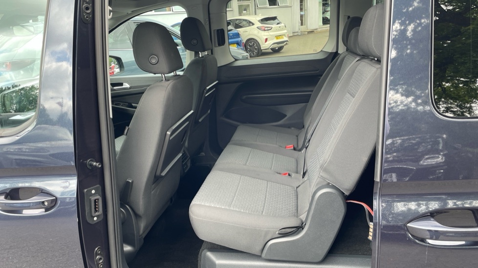 Ford Tourneo Connect Connect 2.0 Ecoblue Titanium Touchscreen Navig Blue #16