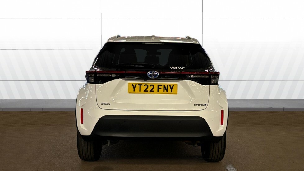 Toyota Yaris Cross Excel White #6