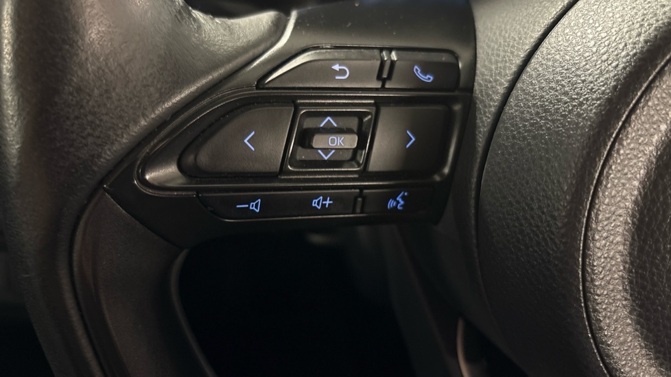 Toyota Yaris Cross 1.5 Vvt-h Dynamic E-cvt Awd Euro 6 Ss Blue #27
