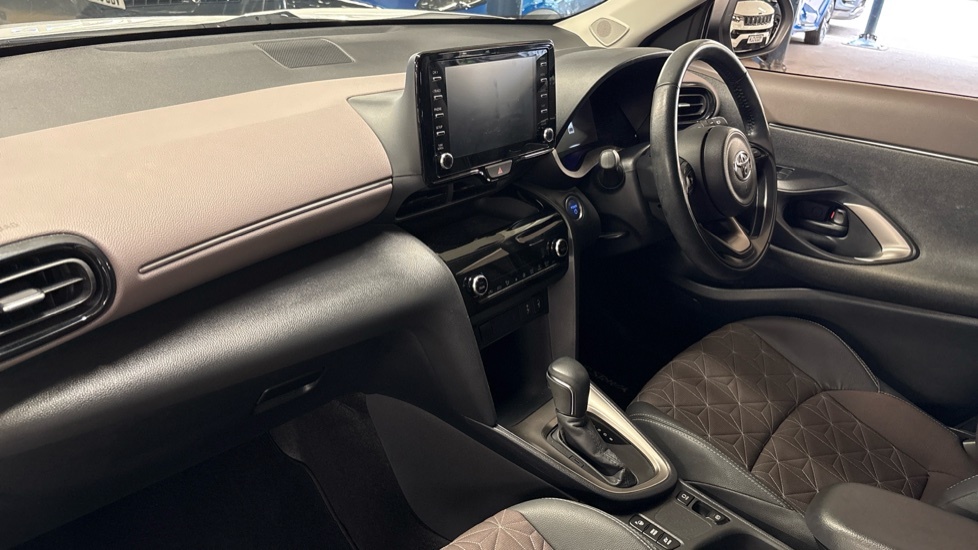 Toyota Yaris Cross 1.5 Vvt-h Dynamic E-cvt Awd Euro 6 Ss Blue #63