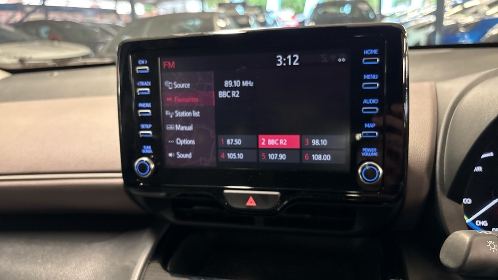 Toyota Yaris Cross 1.5 Vvt-h Dynamic E-cvt Awd Euro 6 Ss Blue #33