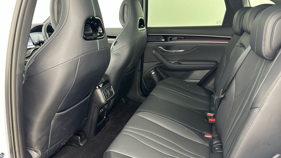 Byd Seal U Seal U 1.5 Dm-i Comfort White #13