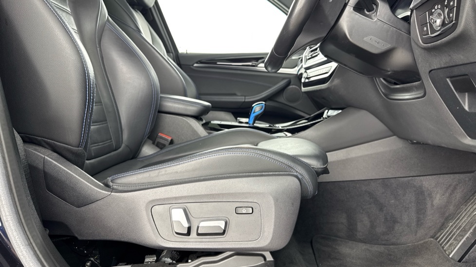 BMW iX3 Bmw Ix3 80Kwh M Sport Black #51
